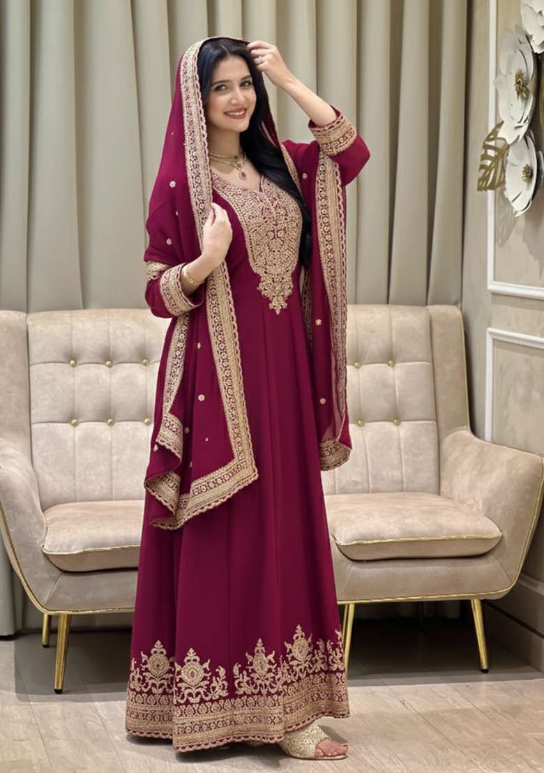 Rani Pink Thread Work Georgette Kurta Set - Indya