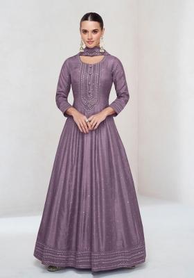 Onion Thread Work Silk Kurta Set