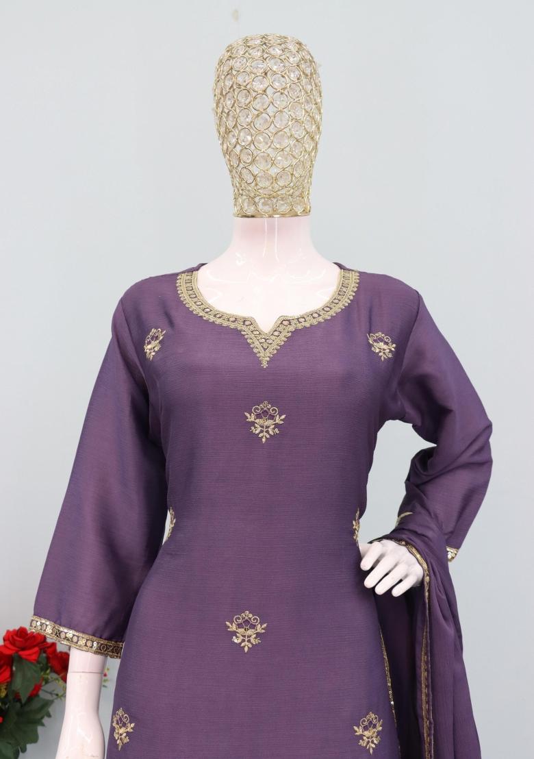 Onion Thread Work Chinon Kurta Set - Indya