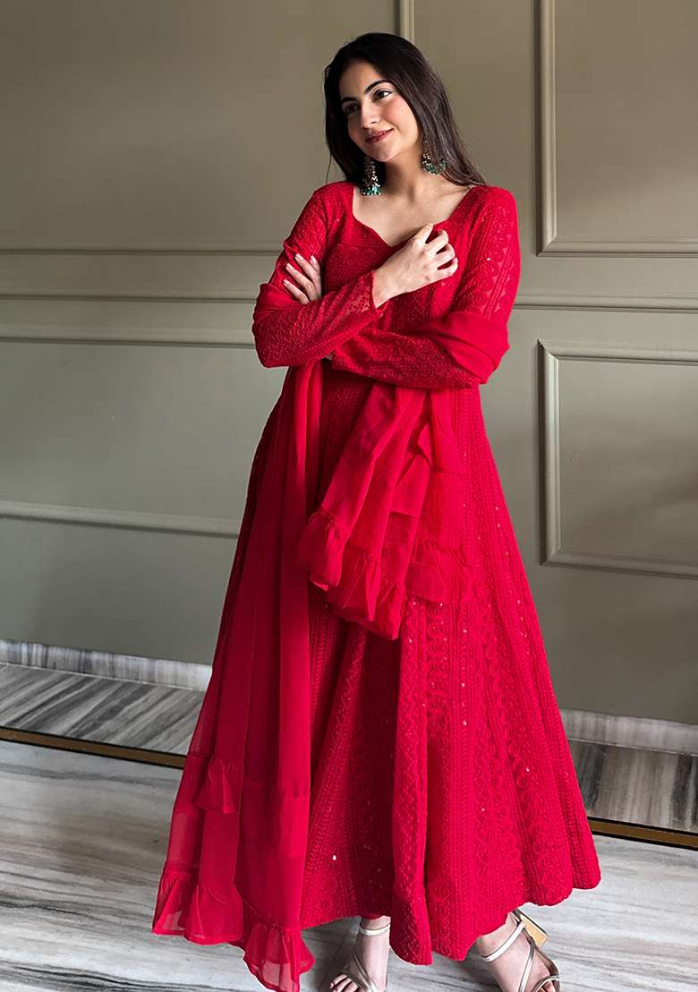 Red Embroidery Georgette Kurta Set - Indya