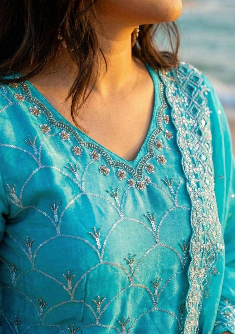 Blue Embroidery Jimmy Choo Kurta Set - Indya