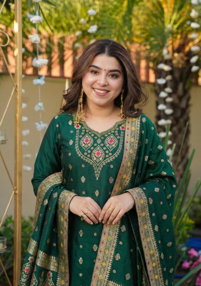 Dark Green Jacquard Silk Kurta Set - Indya
