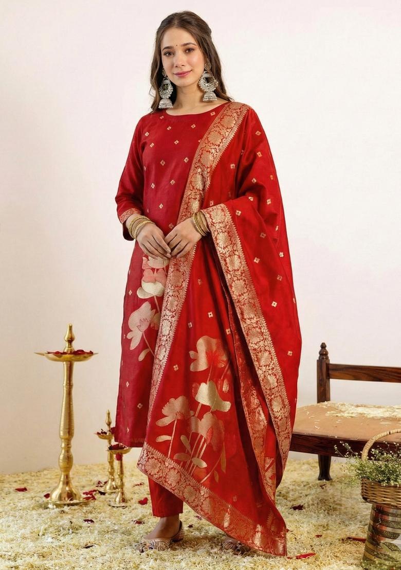 Red Jacquard Silk Kurta Set - Indya