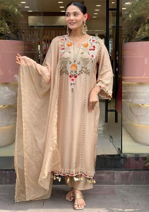 Chiku Thread Work Chanderi Kurta Set — view on Indya