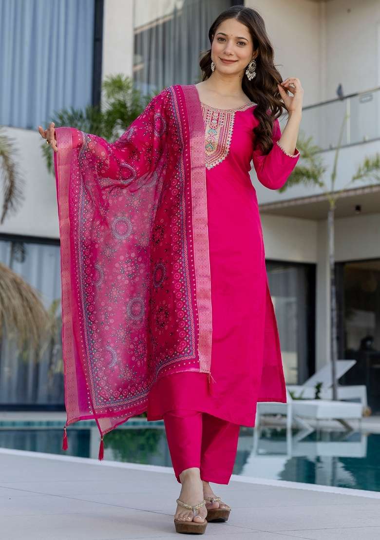 Rani Pink Thread Work Cotton Kurta Set - Indya
