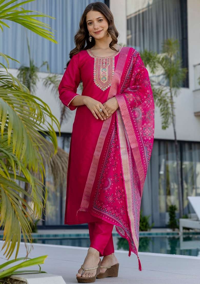 Rani Pink Thread Work Cotton Kurta Set - Indya