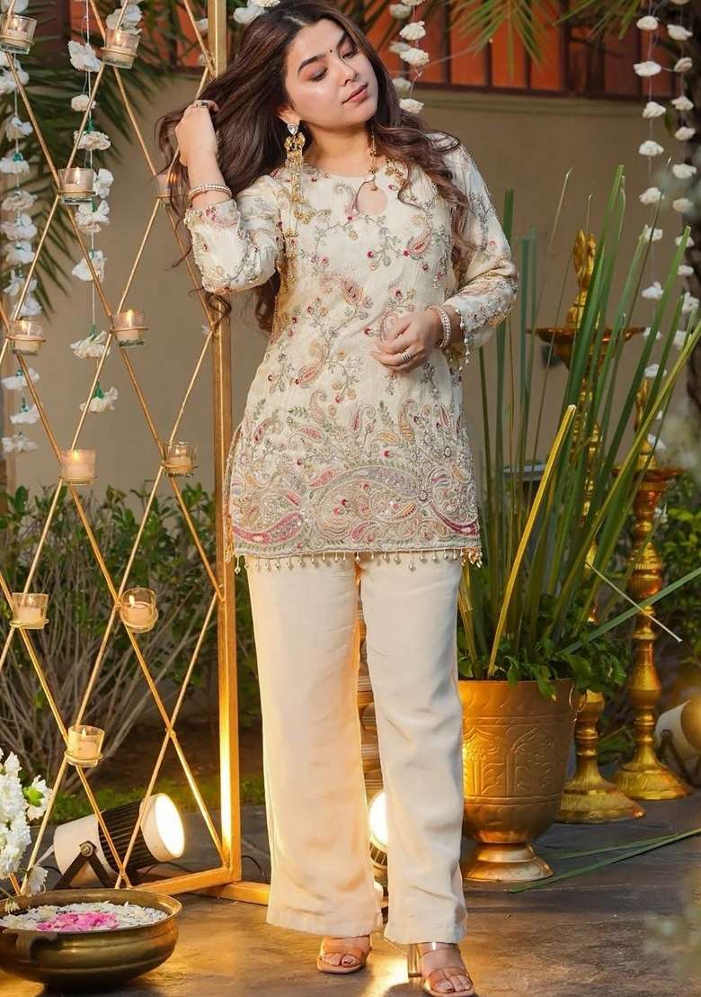 Cream Thread Work Silk Kurta Set - Indya
