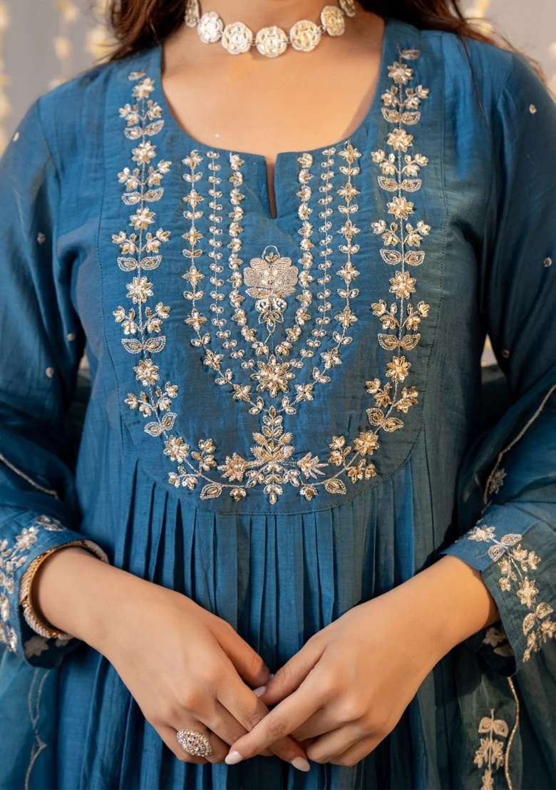 Blue Thread Work Silk Kurta Set - Indya