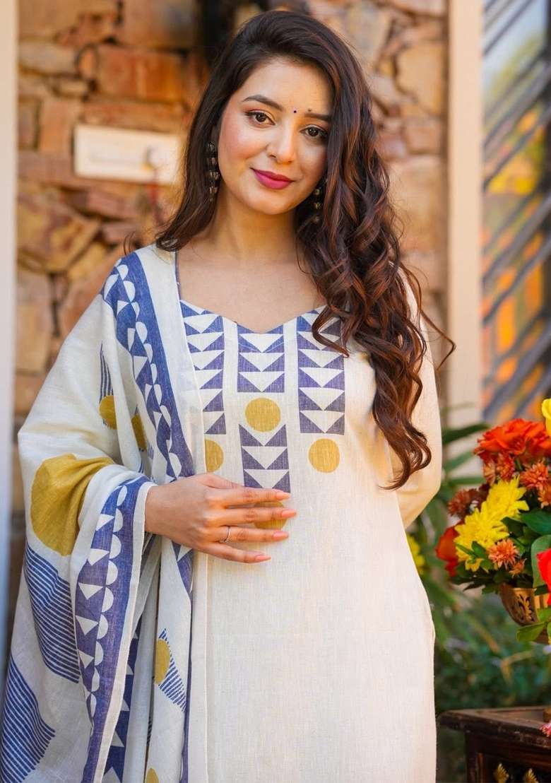 Ivory Printed Muslin Kurta Set - Indya