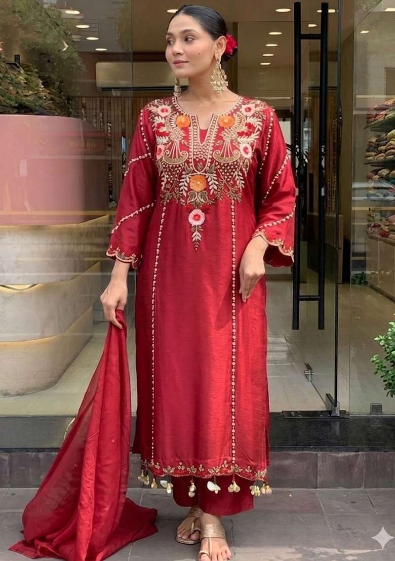 Maroon Thread Work Chanderi Kurta Set - Indya