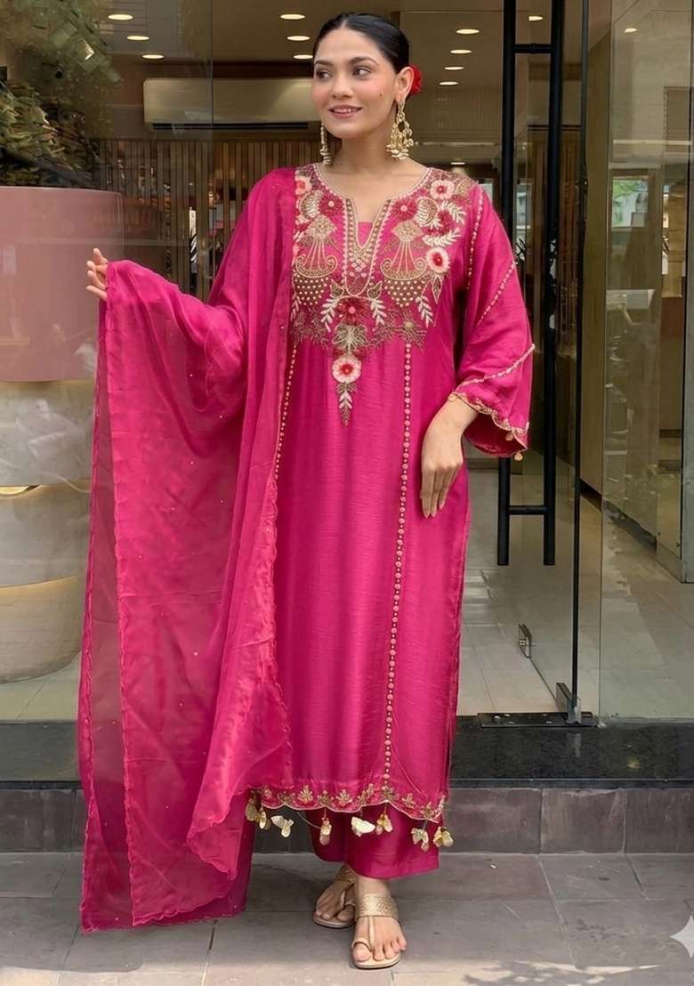 Rani Pink Thread Work Chanderi Kurta Set - Indya