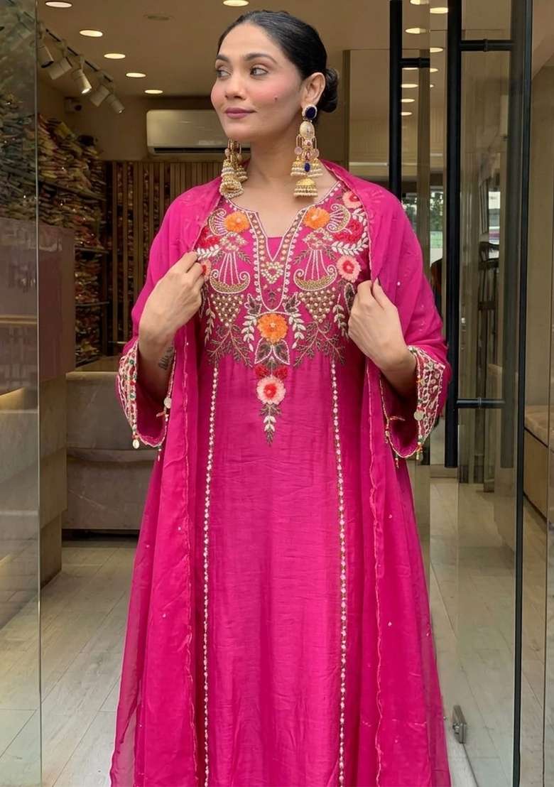 Rani Pink Thread Work Chanderi Kurta Set - Indya