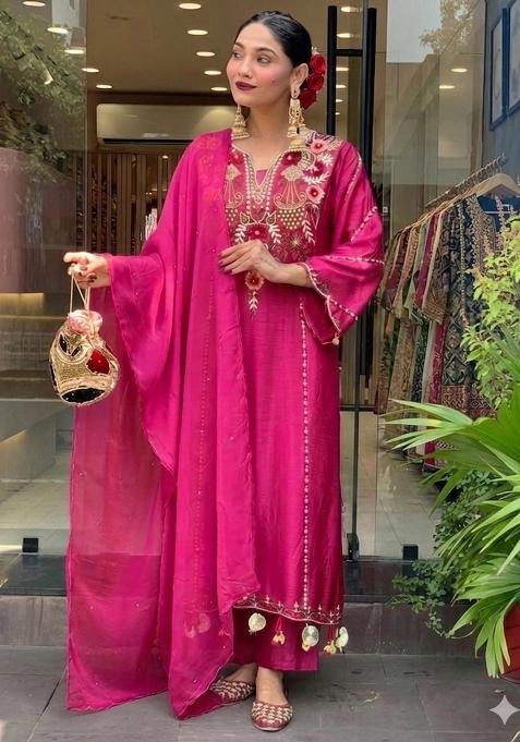 Rani Pink Thread Work Chanderi Kurta Set