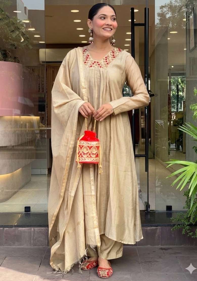 Beige Thread Work Chanderi Kurta Set - Indya