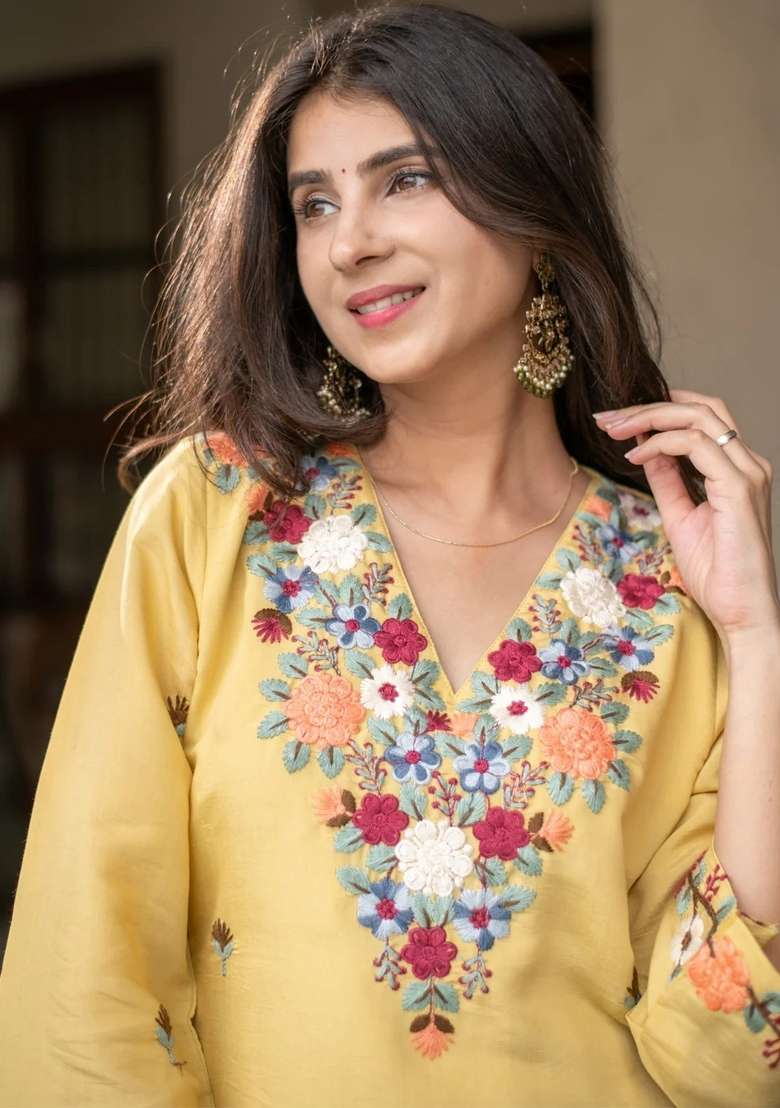 Yellow Thread Work Crepe Kurta Set - Indya
