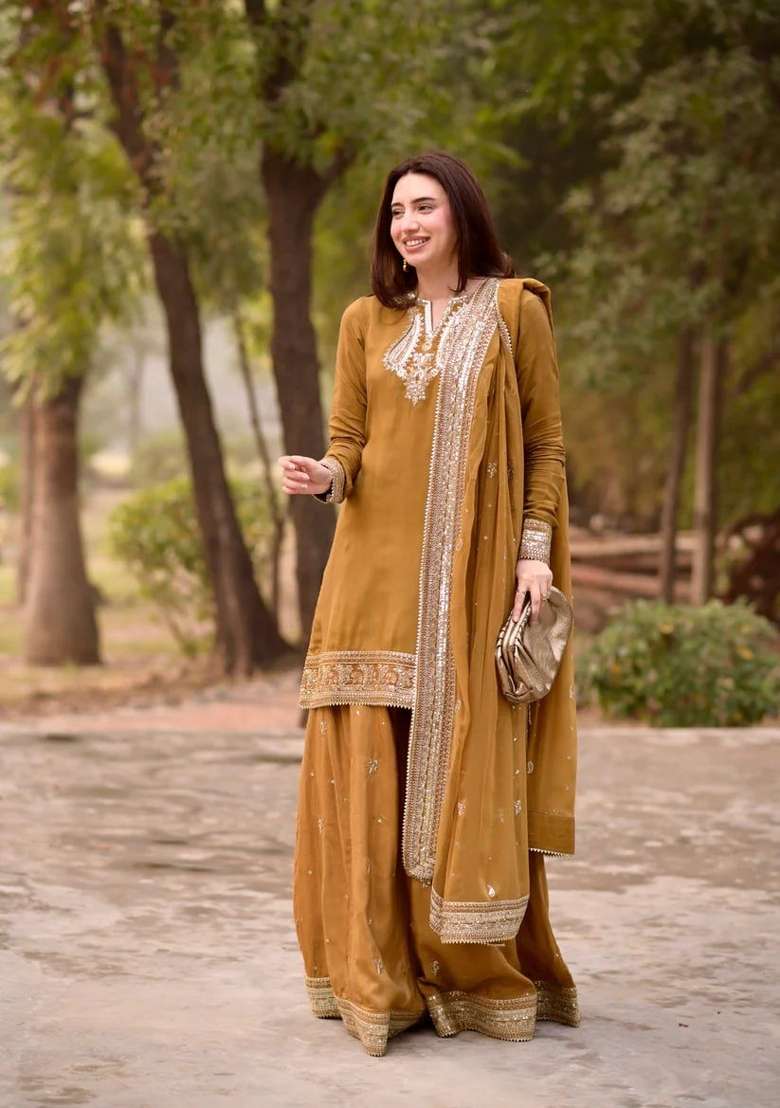 Mustard Printed Chanderi Kurta Set - Indya