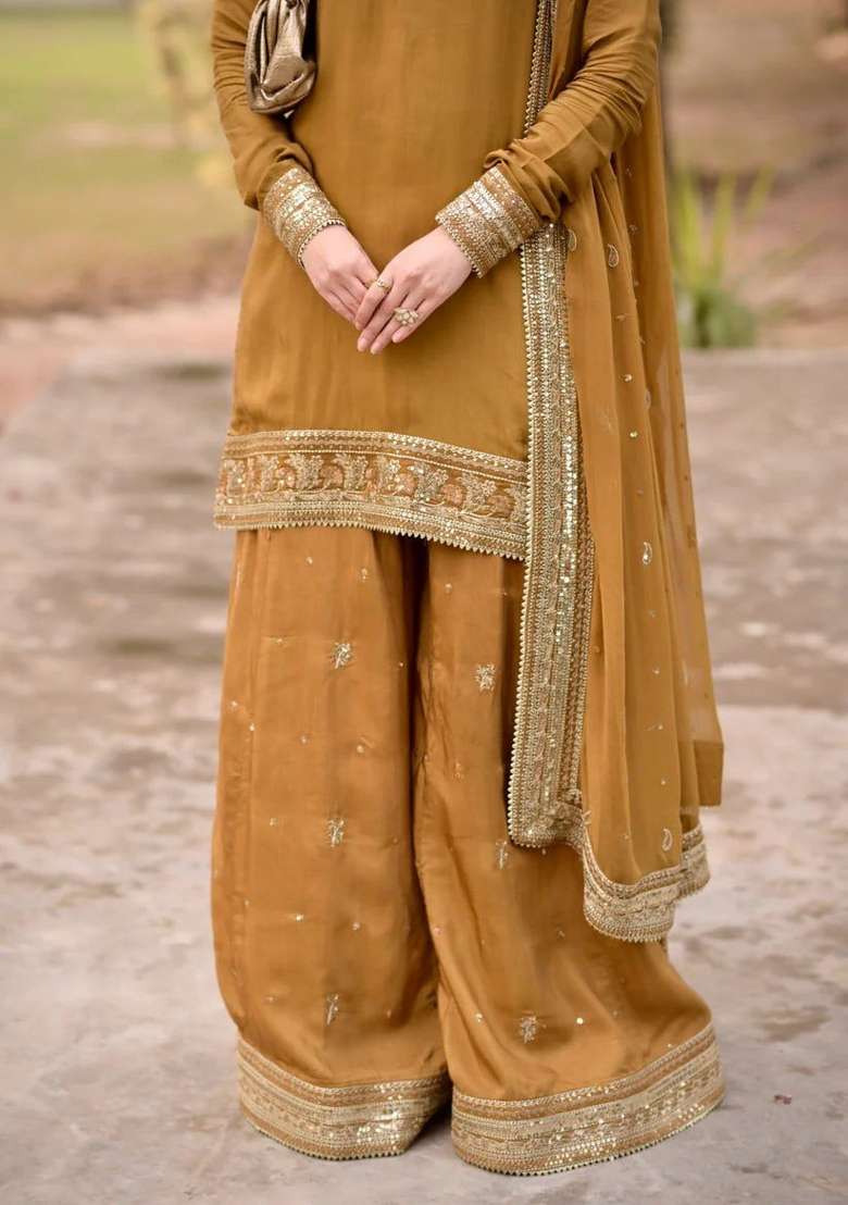 Mustard Printed Chanderi Kurta Set - Indya