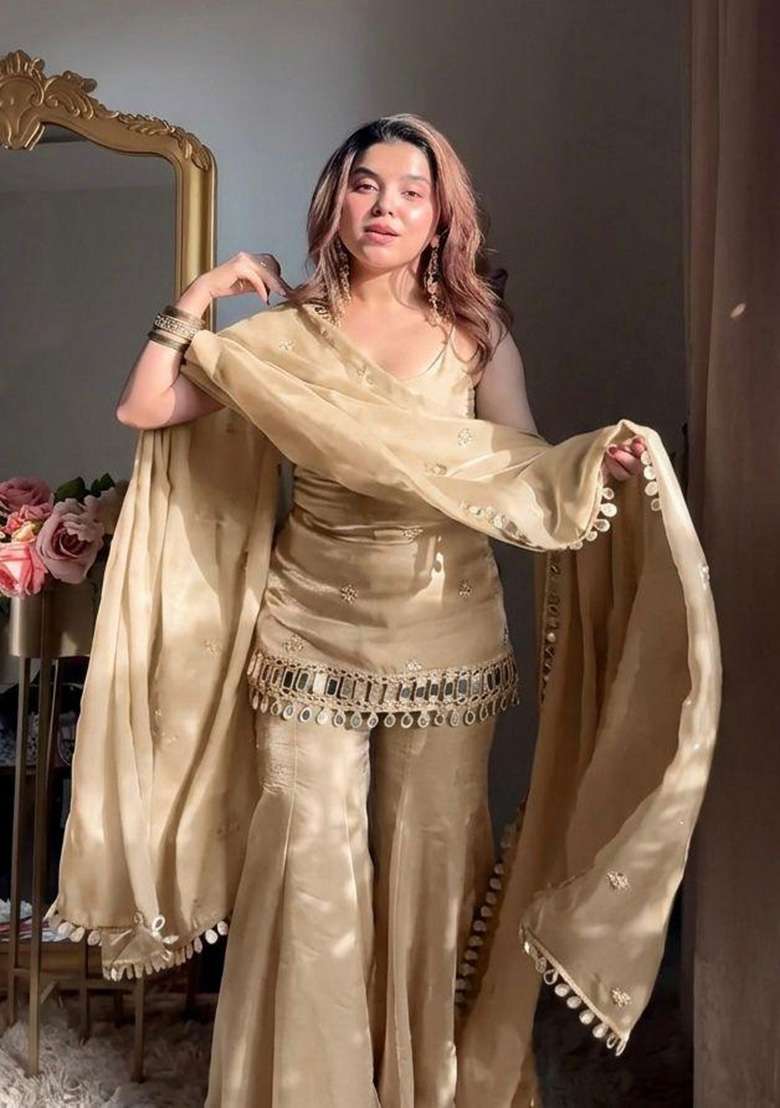 Nude Embroidered Silk Blend Kurta Set - Indya