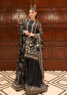 Black Emboidered Georgette Salwar Kameez