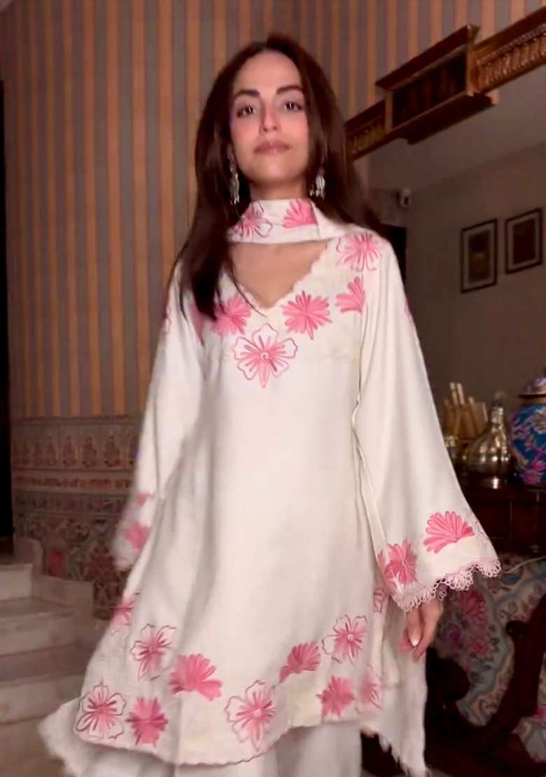 White Emboidered Silk Blend Salwar Kameez - Indya