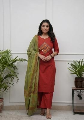 Dark Scarlet Red Printed Cotton Kurta Set