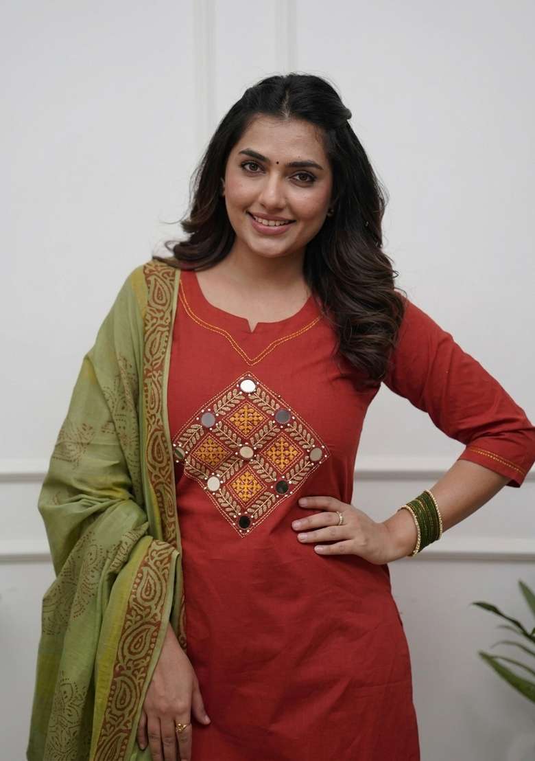 Dark Scarlet Red Printed Cotton Kurta Set - Indya
