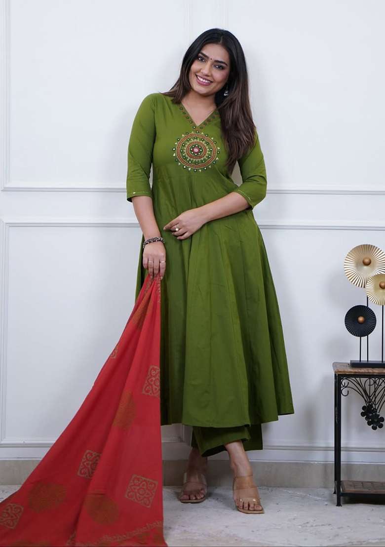 Green Printed Cotton Kurta Set - Indya