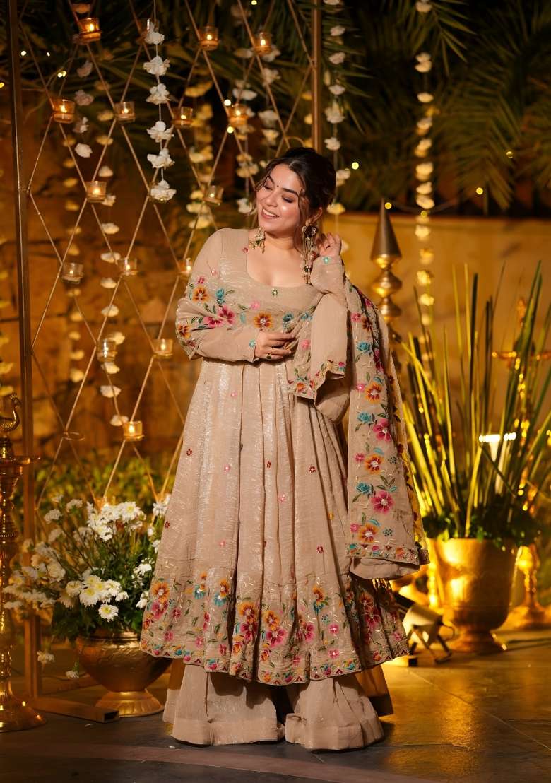 Beige Emboidered Silk Blend Kurta Set - Indya