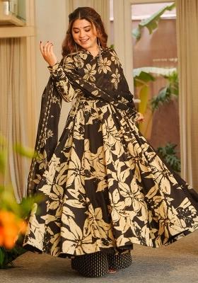 Black Emboidered Cotton Kurta Set