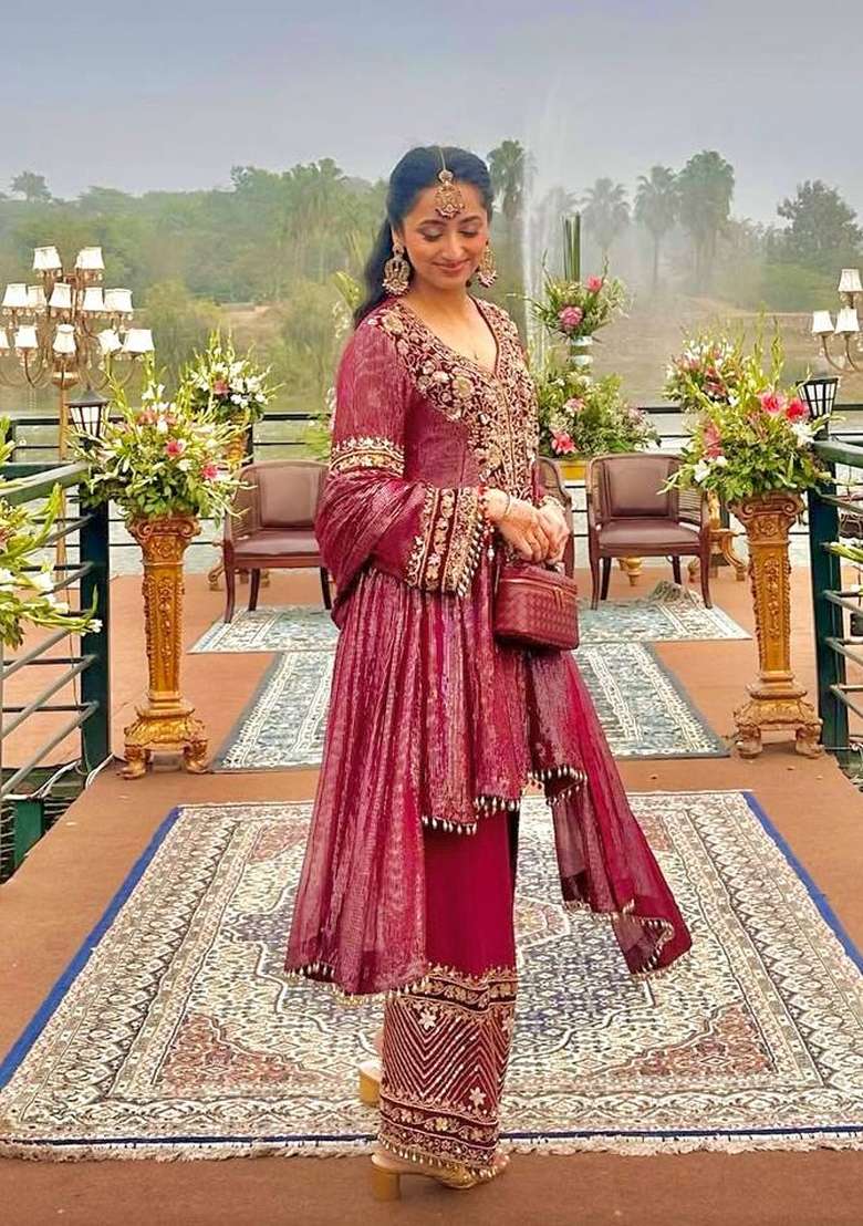 Deep Wine Emboidered Nylon Lining Kurta Set - Indya