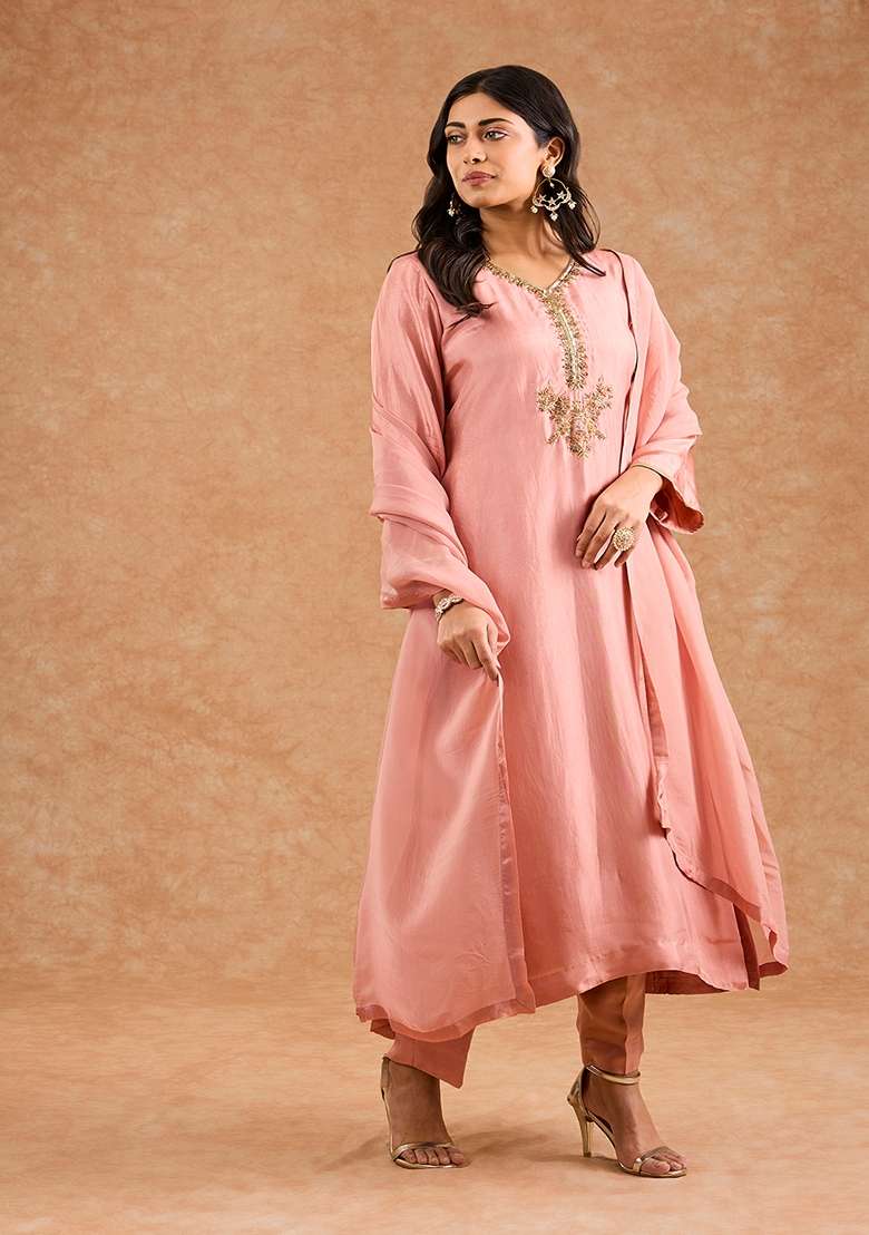 Peach Embroidered Silk Blend Kurta Set - Indya