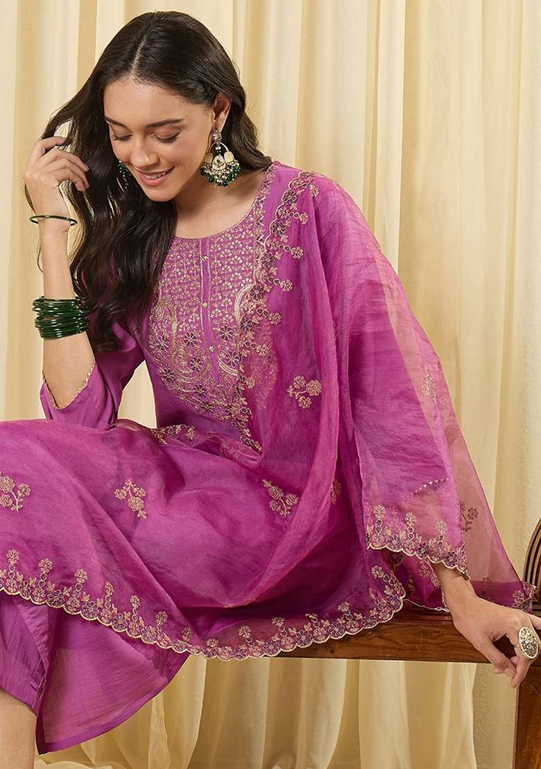Lavender Embroidered Silk Kurta Set - Indya