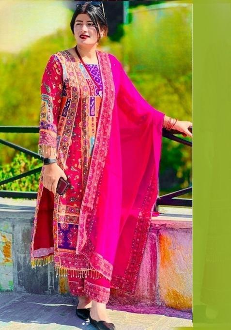 Pink Printed Muslin Pakistani Suit