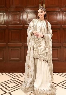 Off White Embroidered Georgette Salwar Kameez