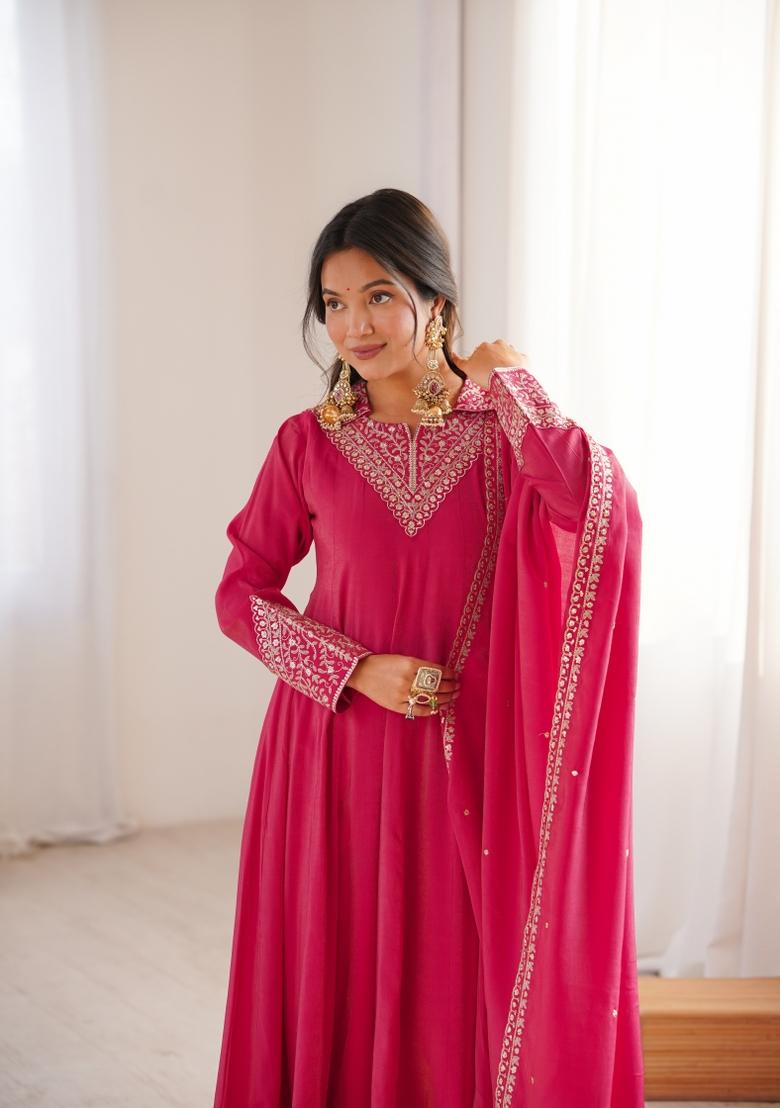 Dark Pink Embroidered Shimmer Kurta Set - Indya
