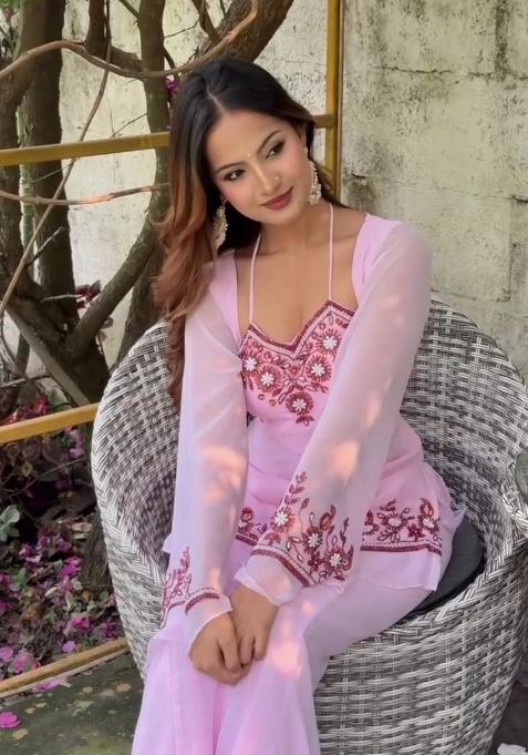 Pink Zari Work georgette salwar suit