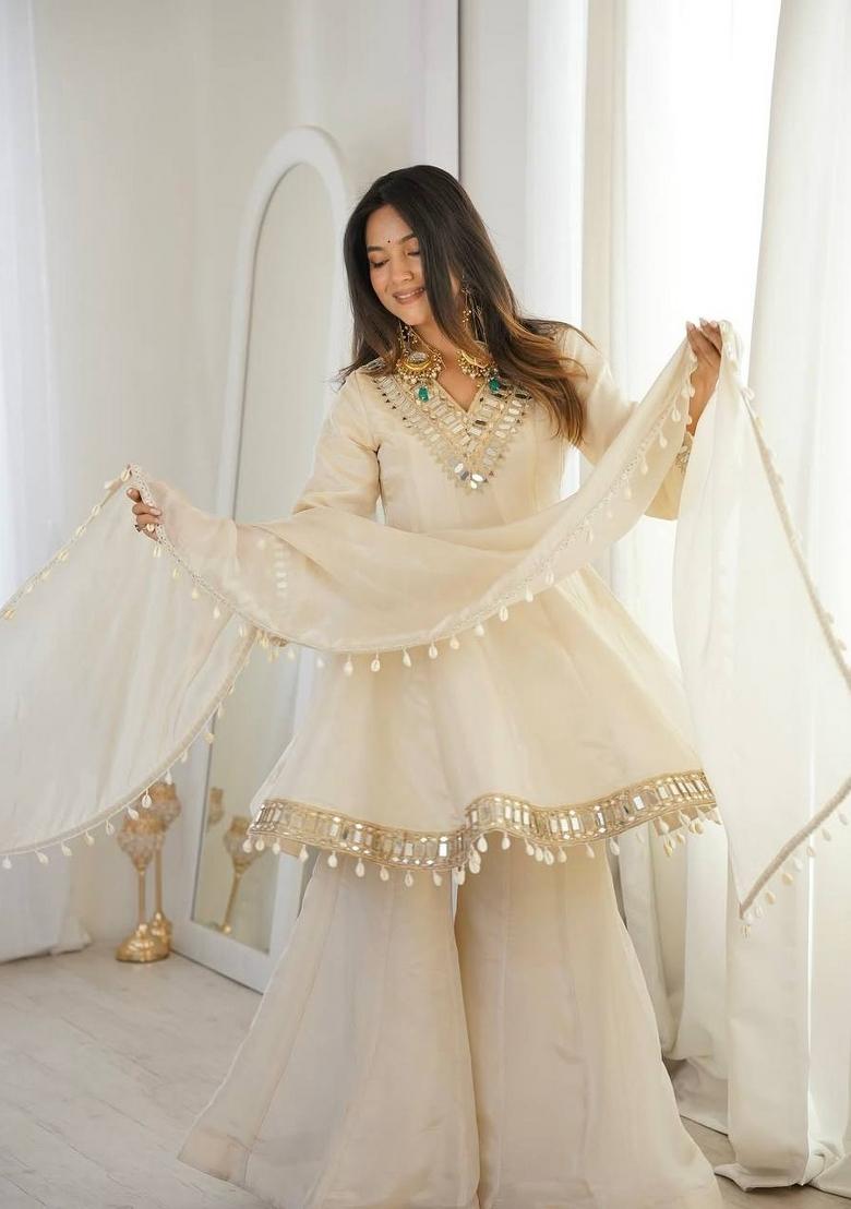 Cream Zari Work Silk Blend salwar suit - Indya
