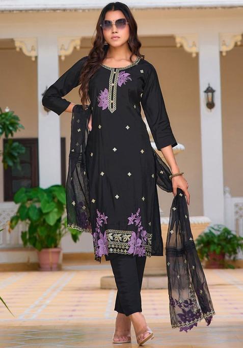 Black Solid Cotton Blend Kurta Set