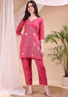Pink Solid Cotton Blend Kurta Set