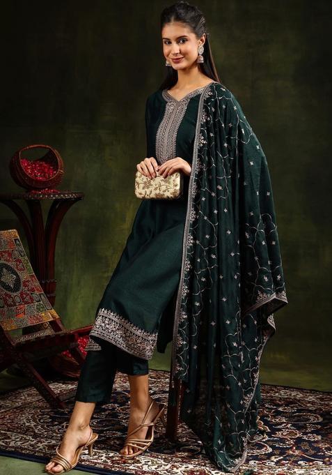Green Embroidered Silk Blend Kurta Set