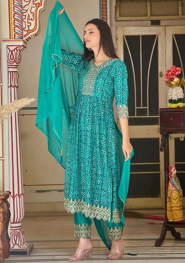 Teal Embroidered Viscose Rayon Kurta Set - Indya