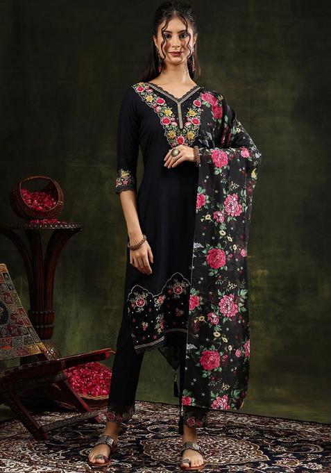 Black Embroidered Cotton Blend Kurta Set