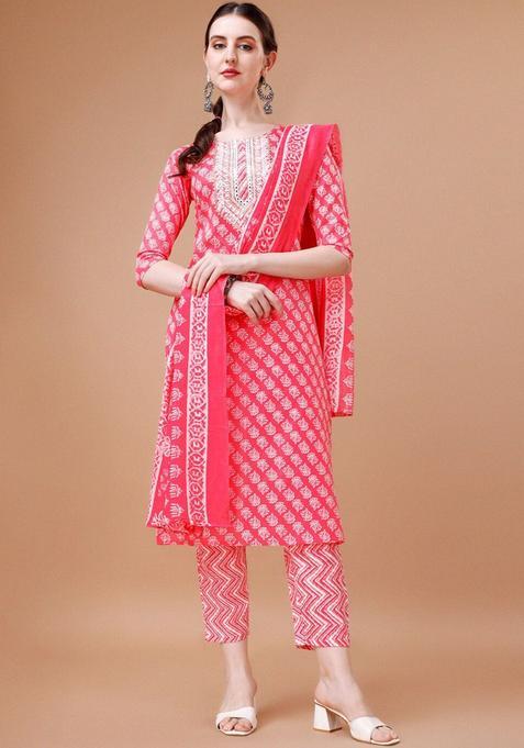 Pink Printed Cotton Blend Kurta Set