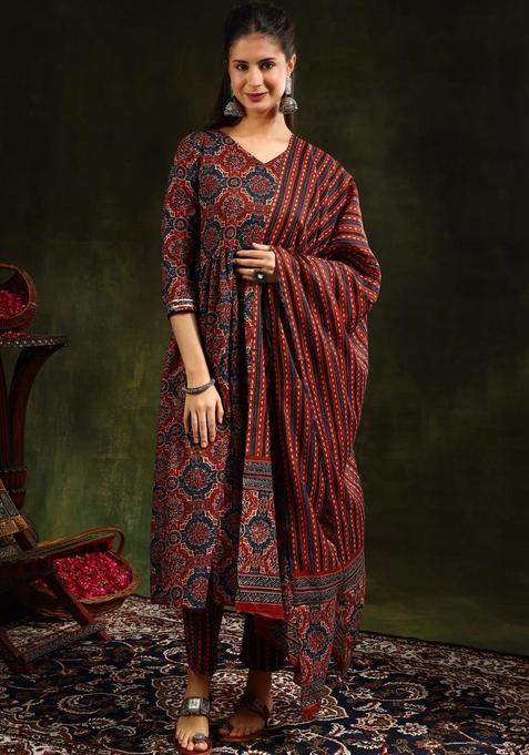 Red Printed Cotton Blend Kurta Set