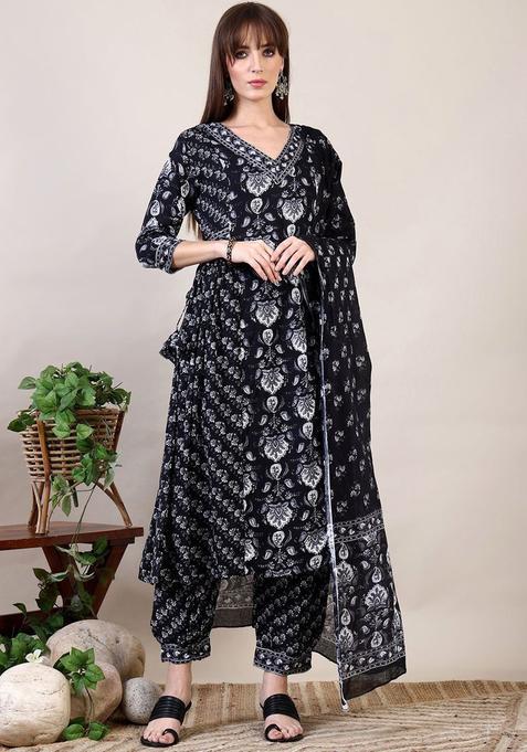 Black Printed Cotton Blend Kurta Set