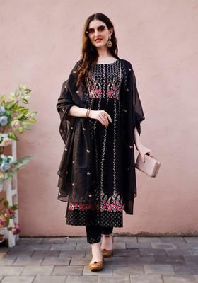 Black Solid Viscose Rayon Kurta Set