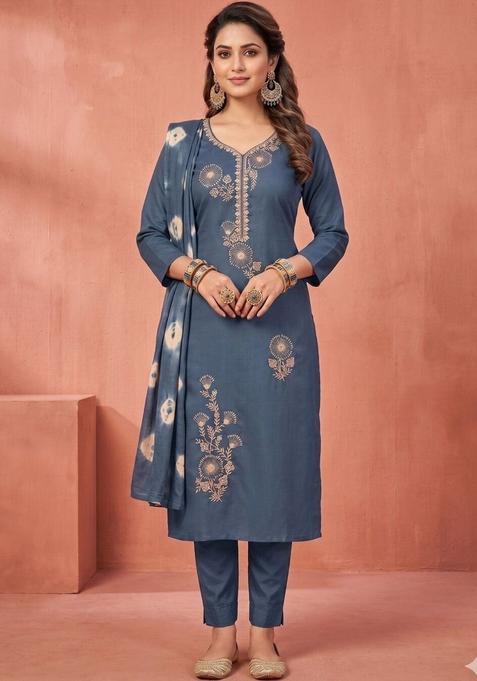 Blue Solid Viscose Rayon Kurta Set