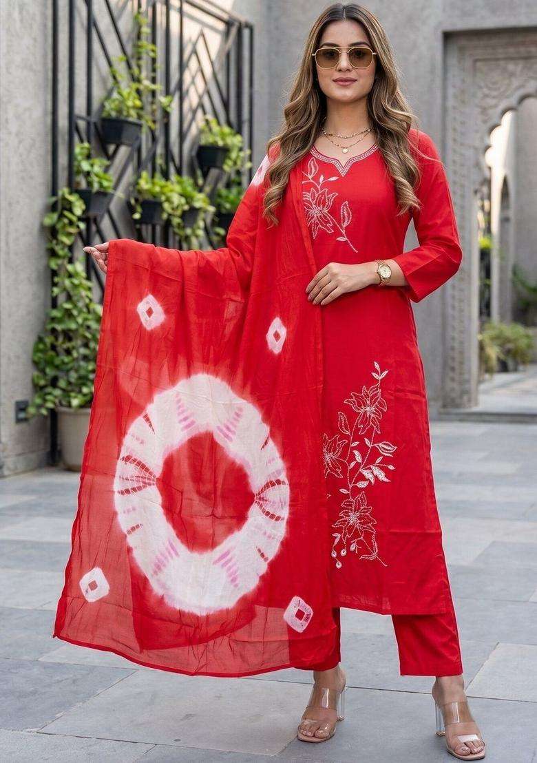 Red Solid Viscose Rayon Kurta Set - Indya