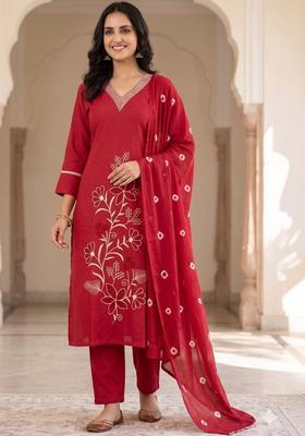 Red Solid Viscose Rayon Kurta Set