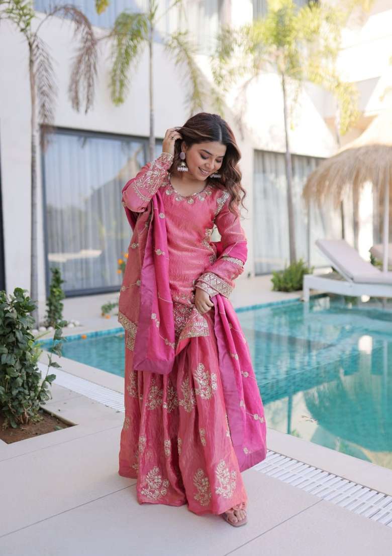 Peach Embroidered Silk Blend Salwar Kameez - Indya
